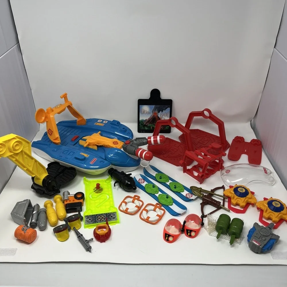 HUGE Lot of Vintage‎ Rescue Heroes Action Figure Accessories